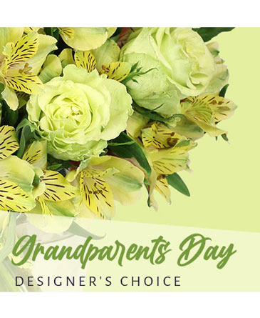 Grandparents Day Flowers Designer's Choice in Angier, NC | JJ's Flowers